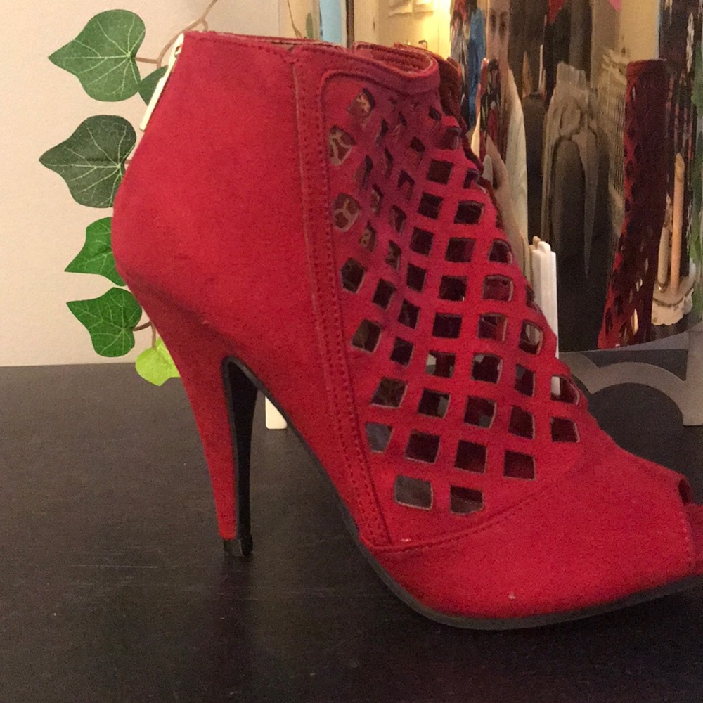 Red Heels